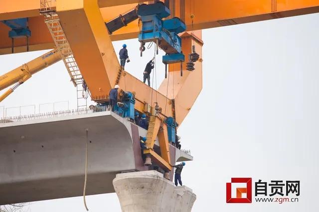 川南城際鐵路自瀘線建設(shè)，有序復(fù)工啦！(圖3)