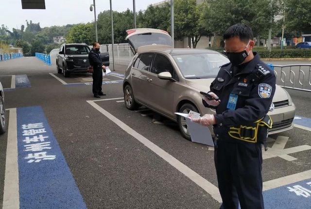 瀘州交警：助力復(fù)工復(fù)產(chǎn)，疫情期間車駕管業(yè)務(wù)這么辦！(圖3)