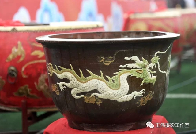 二月二，龍?zhí)ь^！||王偉鄉(xiāng)愁攝影作品《龍在民間》賞析(圖1)