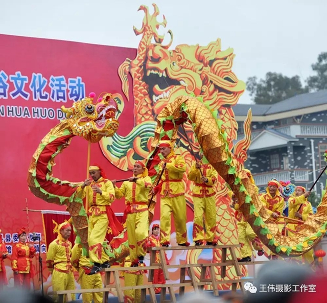 二月二，龍?zhí)ь^！||王偉鄉(xiāng)愁攝影作品《龍在民間》賞析(圖35)