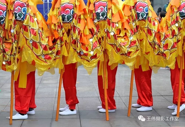 二月二，龍?zhí)ь^！||王偉鄉(xiāng)愁攝影作品《龍在民間》賞析(圖46)