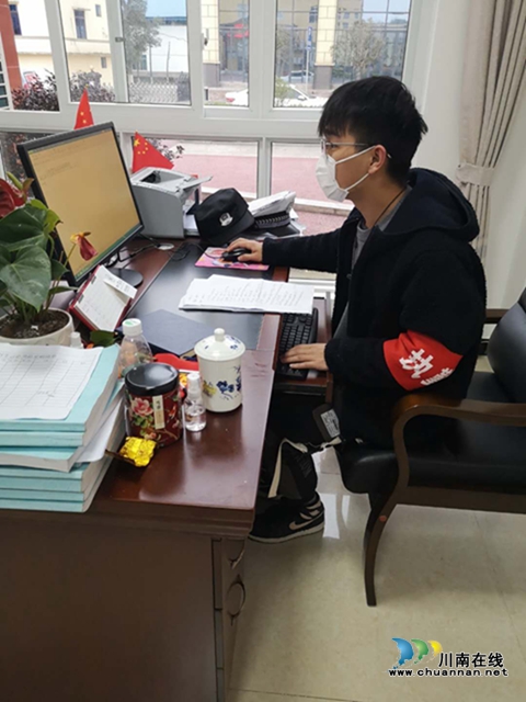 瀘縣云龍鎮(zhèn)：上陣兄弟兵 抗疫顯真情(圖9)