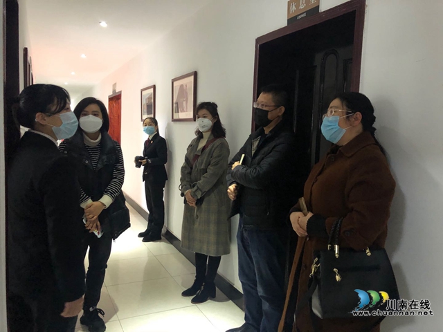 敘永縣人民法院蒞臨江寧法庭參觀、交流(圖4)