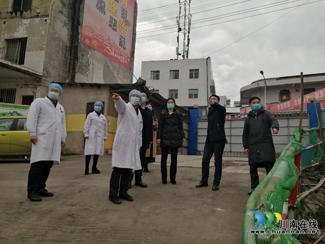 楊開春到瀘縣潮河鎮(zhèn)督導疫情防控及重點項目復工復產工作(圖3)