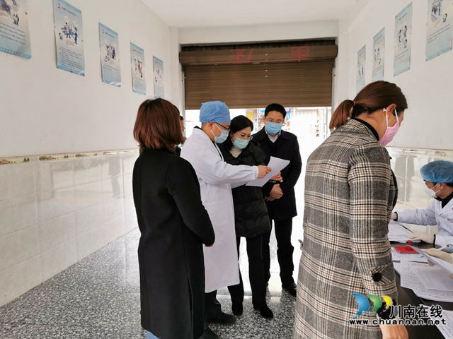楊開春到瀘縣潮河鎮(zhèn)督導疫情防控及重點項目復工復產工作
