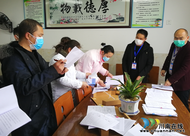 瀘縣立石鎮(zhèn)督查指導學校防疫及開學準備工作