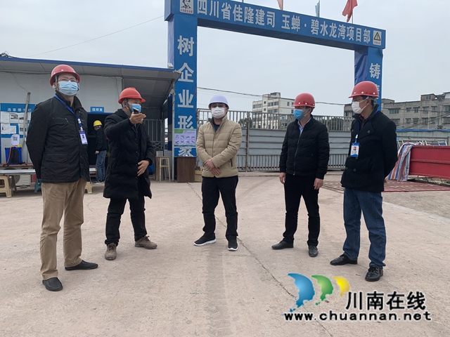 李盛春到瀘縣立石鎮(zhèn)督導(dǎo)企業(yè)疫情防控和復(fù)工復(fù)產(chǎn)工作(圖2)