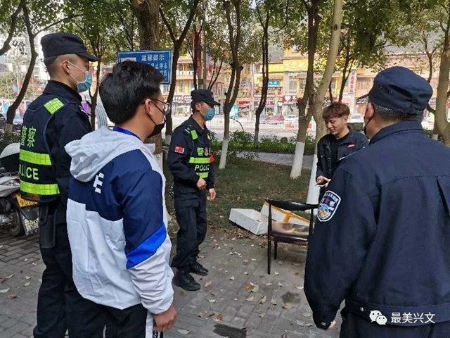 教育+發(fā)口罩！宜賓這些人外出沒帶口罩被曝光，還要參與聯(lián)防勸導(dǎo)隊(圖20)