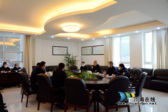 瀘州中院督導(dǎo)組到古藺法院開展警務(wù)督查工作(圖2)