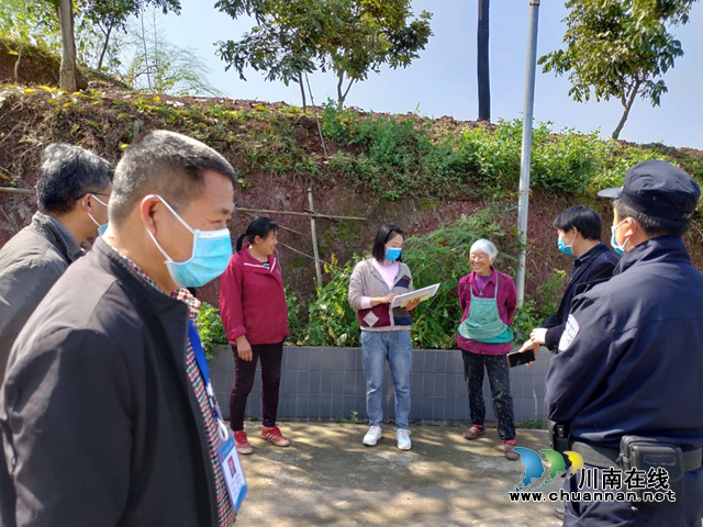 瀘縣禁毒委第一督查組到立石鎮(zhèn)督查禁種鏟毒工作(圖3)