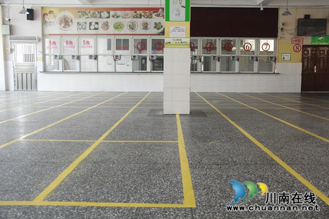 瀘縣建校開學(xué)復(fù)課準(zhǔn)備工作接受縣級(jí)評(píng)估檢查(圖5)