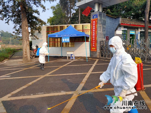 瀘縣建校開學(xué)復(fù)課準(zhǔn)備工作接受縣級(jí)評(píng)估檢查(圖16)