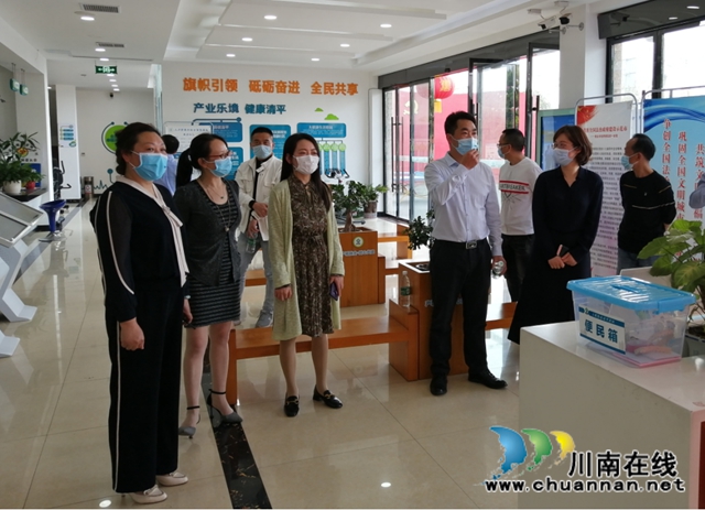 合江縣委統(tǒng)戰(zhàn)部到瀘縣玉蟾街道清平社區(qū)考察統(tǒng)戰(zhàn)工作(圖3)