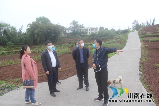 瀘州市科協(xié)到瀘縣海潮鎮(zhèn)開展高粱技術培訓(圖3)