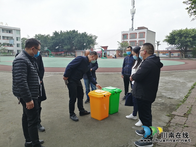 瀘縣開學(xué)復(fù)課檢查評估工作組到潮河鎮(zhèn)開展復(fù)課復(fù)學(xué)復(fù)園評估核驗(yàn)工作(圖2)
