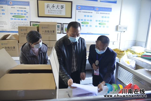 省教育廳督查瀘縣建校2020年春期高三復(fù)課開(kāi)學(xué)工作(圖7)