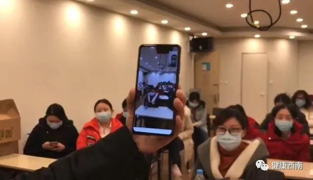 【時間軸】取消休假、去武漢、上一線······西南醫(yī)大附院這兩個月不負(fù)所托！(圖10)