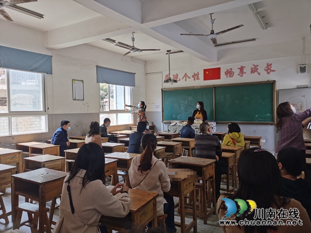 合江縣荔江鎮(zhèn)中心校開展疫情衛(wèi)生防控演練(圖3)