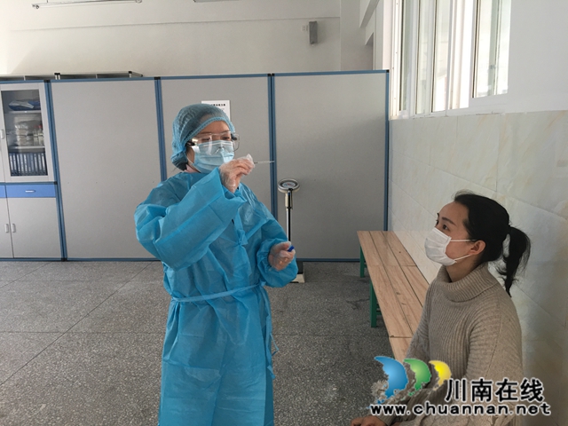龍馬潭區(qū)玉帶河學(xué)校開展新冠肺炎疫情防控開學(xué)前演練(圖6)