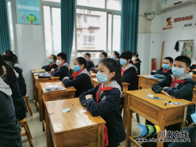 瀘州十八中：今時春光常在，我們踏歌歸來(圖4)