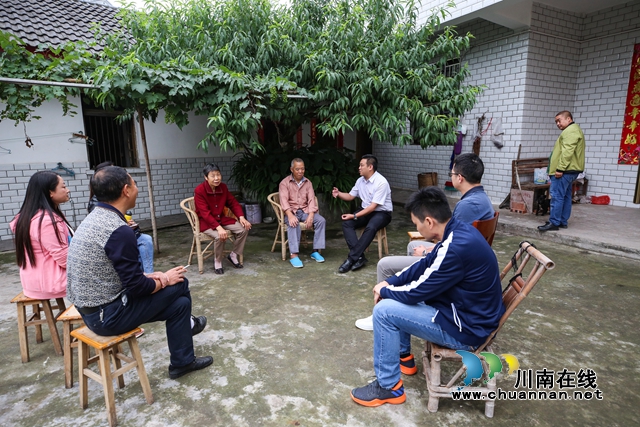 瀘州：165場“吐槽大會”整治形式主義、官僚主義見實效(圖3)