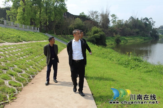 瀘縣玉蟾街道開展河長(zhǎng)制整治工作(圖3)
