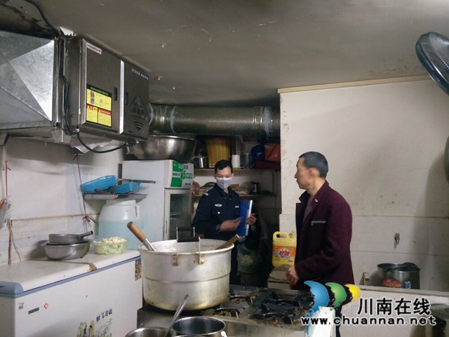 龍馬潭區(qū)紅星街道開展醇基液體燃料安全生產(chǎn)專項(xiàng)整治行動(dòng)