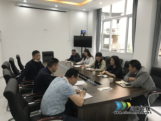 江陽(yáng)區(qū)北城街道人大代表聚焦建筑垃圾傾倒熱議民生實(shí)事