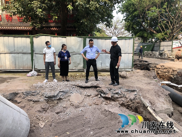龍馬潭區(qū)小市街道全面自查自糾守護(hù)綠水青山