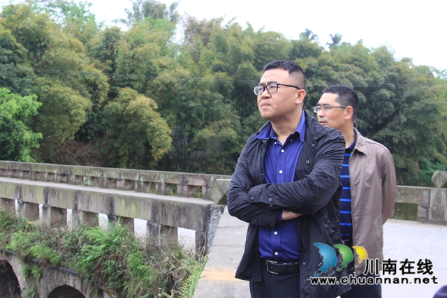 章磊到瀘縣云龍鎮(zhèn)督導(dǎo)河長制工作(圖2)
