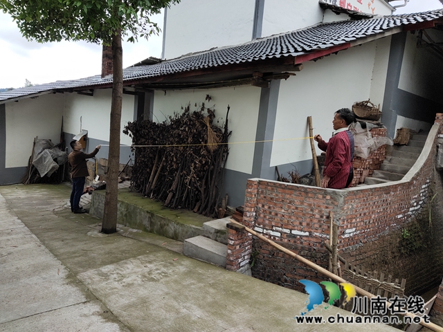 瀘縣玉蟾街道開展扶貧項(xiàng)目到戶驗(yàn)收工作(圖4)