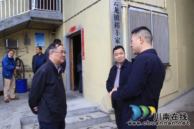 王波率隊到瀘縣云龍鎮(zhèn)裕豐家庭農(nóng)場開展調(diào)研活動　(圖3)