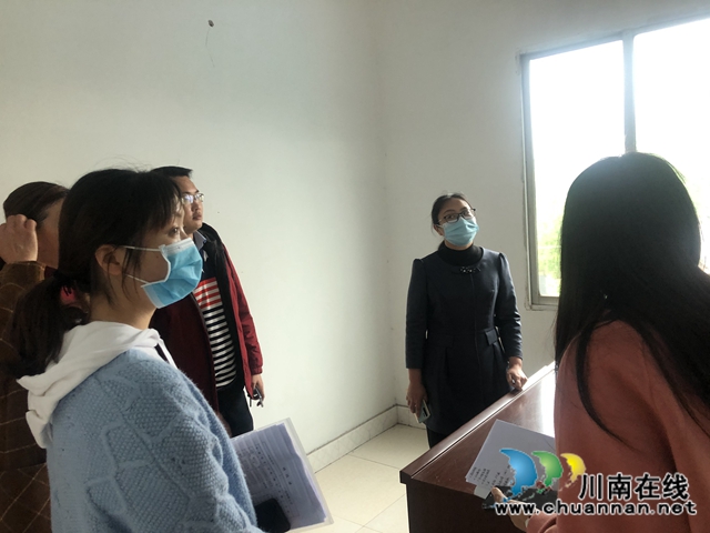 瀘縣縣委宣傳部到玉蟾街道督查幸福美麗新村（社區(qū)）文化院壩建設(shè)工作(圖6)