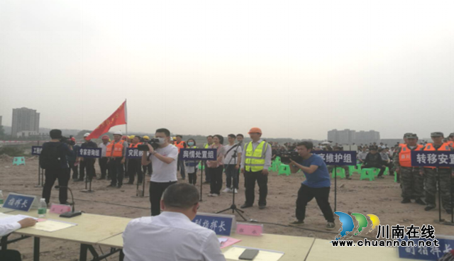 江陽區(qū)開展地質(zhì)災(zāi)害應(yīng)急演練(圖2)