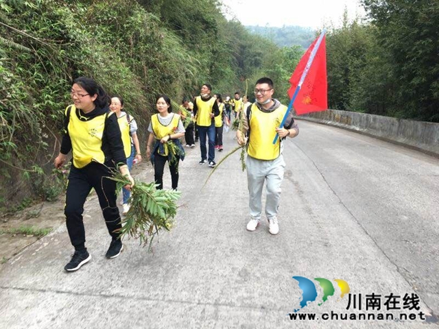 龍馬潭區(qū)羅漢街道機關(guān)工會開展職工戶外拓展活動(圖5)