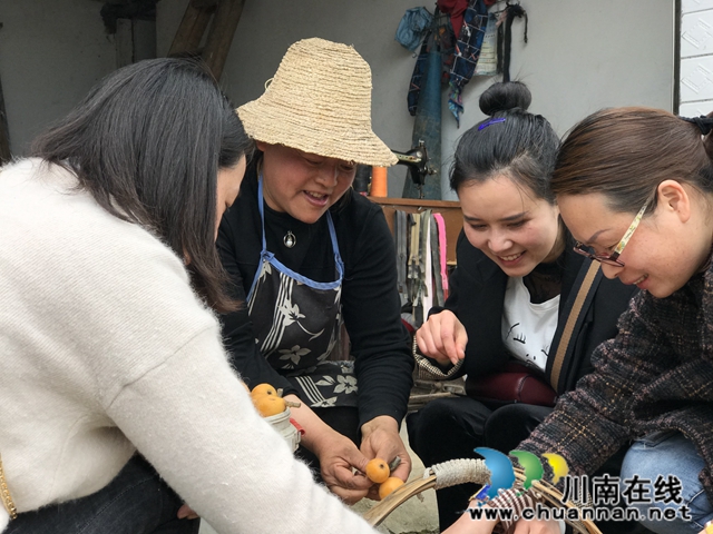 昔日貧困村今日四好村 看瀘縣白龍塔村的靚麗新容顏(圖2)