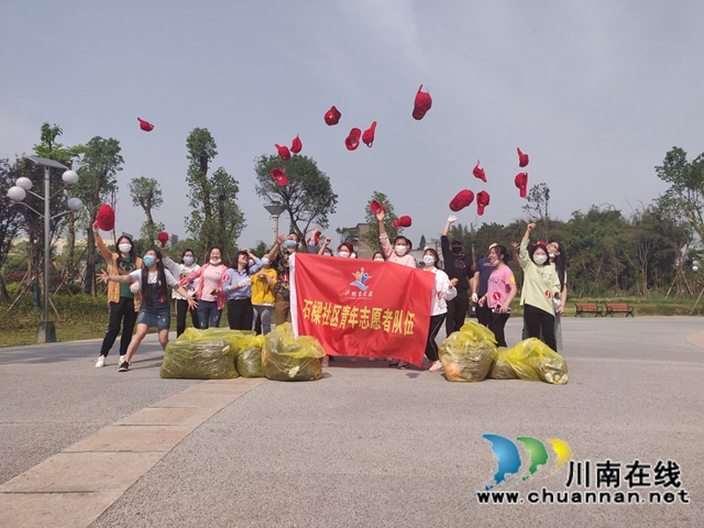 龍馬潭區(qū)羅漢街道開展“與綠色相約，與環(huán)保同行”青年志愿者愛衛(wèi)活動(dòng)(圖2)