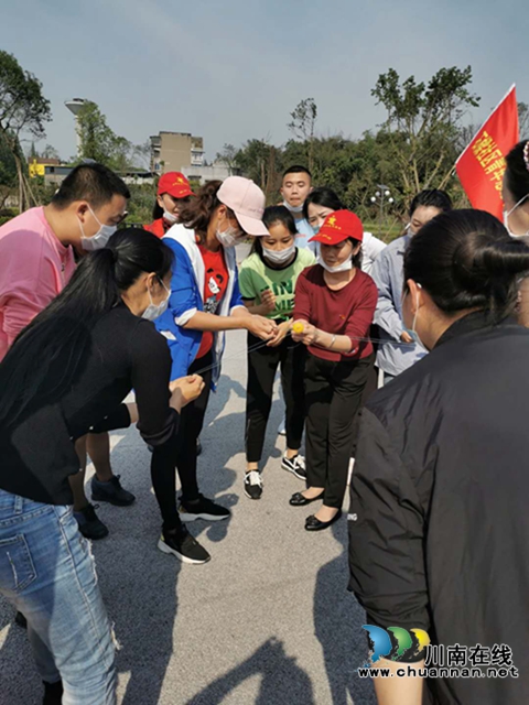 龍馬潭區(qū)羅漢街道開展“傳承五·四精神，弘揚(yáng)青春活力”主題活動(圖2)