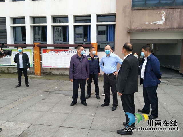 張季頫率隊(duì)開展五一節(jié)前安全生產(chǎn)檢查