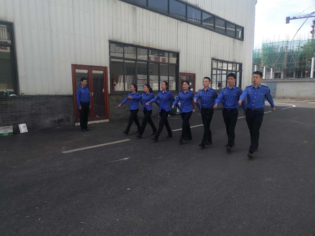 瀘縣綜合行政執(zhí)法局組織執(zhí)法人員開展大練兵活動(圖5)