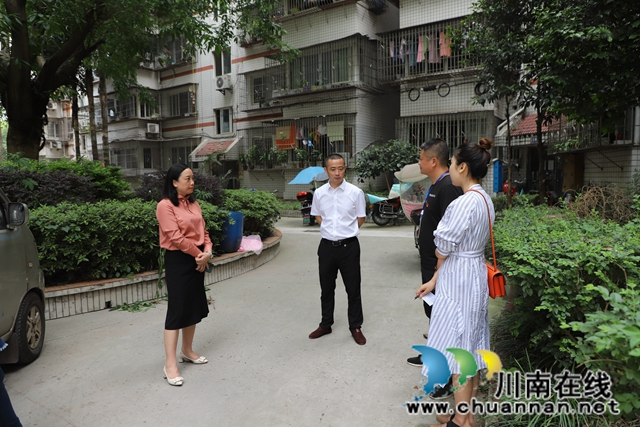 瀘縣縣委組織部到玉蟾街道指導(dǎo)小區(qū)基層治理工作(圖4)
