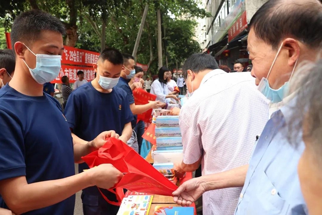 全國防災(zāi)減災(zāi)日 瀘州消防在行動(dòng)(圖8)
