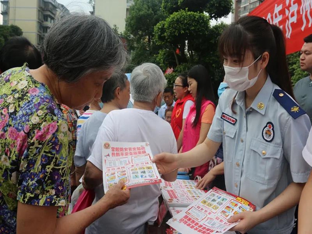 全國防災(zāi)減災(zāi)日 瀘州消防在行動(dòng)(圖15)