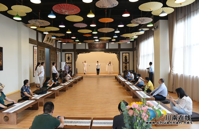 翠屏區(qū)政協(xié)主席：瀘州楠域奇緣博藏館令人震撼！(圖8)