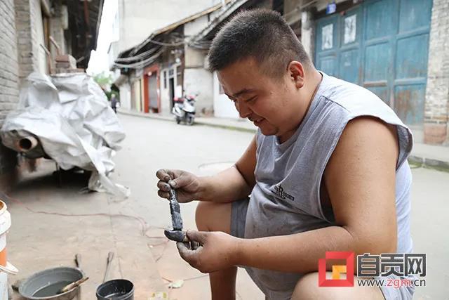 震撼！自貢這項非遺技藝已有300多年歷史！(圖4)