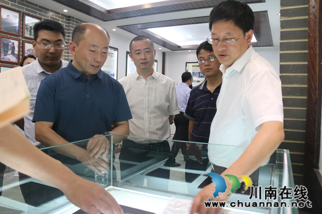 雅安市委組織部副部長劉寶一行到瀘縣玉蟾街道調(diào)研黨建引領(lǐng)農(nóng)村集體經(jīng)濟(jì)增收工作(圖7)