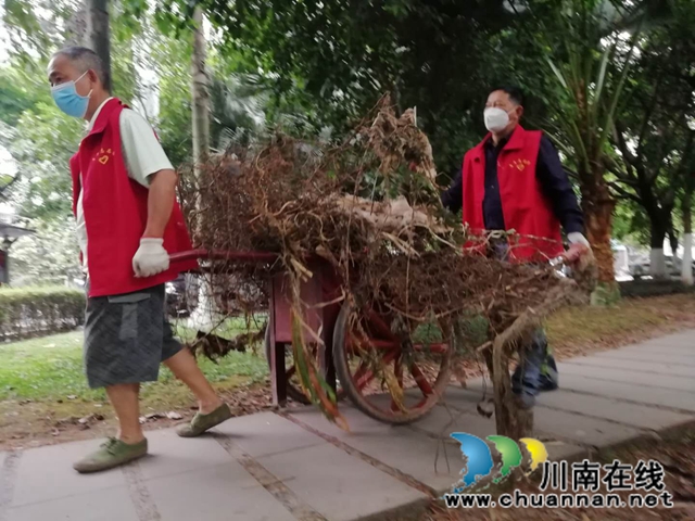 瀘縣玉蟾街道：狠抓河道整治 守護(hù)綠水青山(圖7)