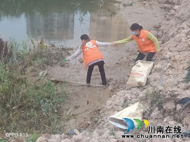 瀘縣玉蟾街道：狠抓河道整治 守護(hù)綠水青山(圖10)