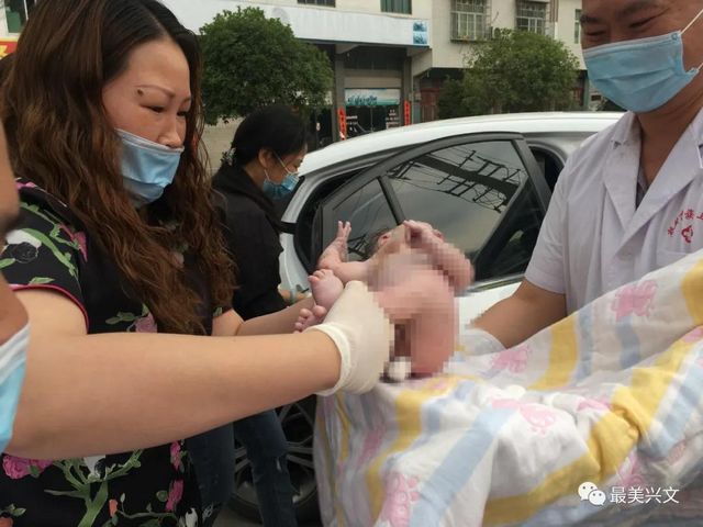 緊急！興文一孕婦在車上產(chǎn)子，嬰兒臍帶繞頸(圖5)
