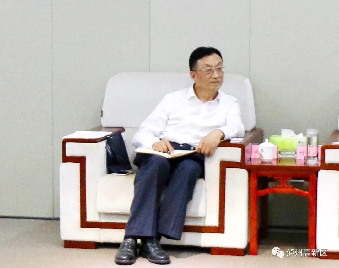 瀘州市副市長付小平會見中國國機重工集團董事長劉群一行(圖3)